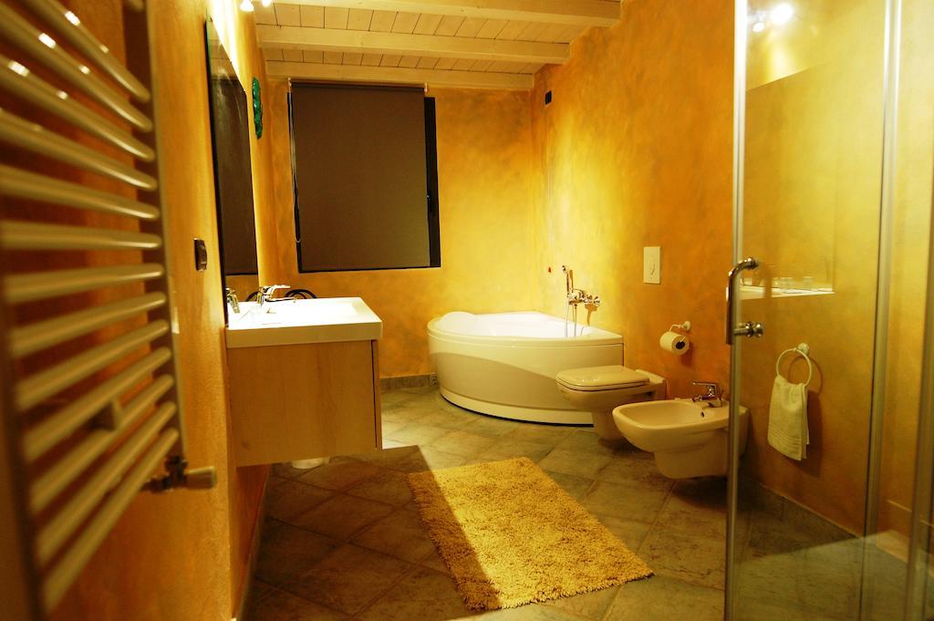 Villa Agriturismo La Fraccina Spino d'Adda Zimmer foto